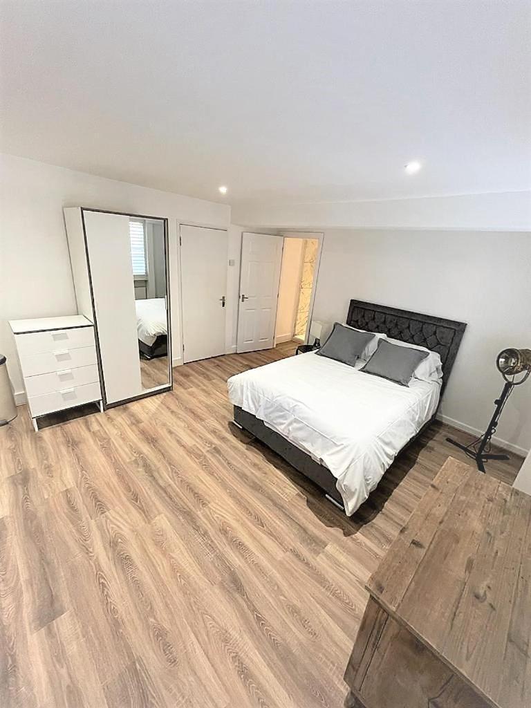 Goodge Street Apartments Londra Dış mekan fotoğraf